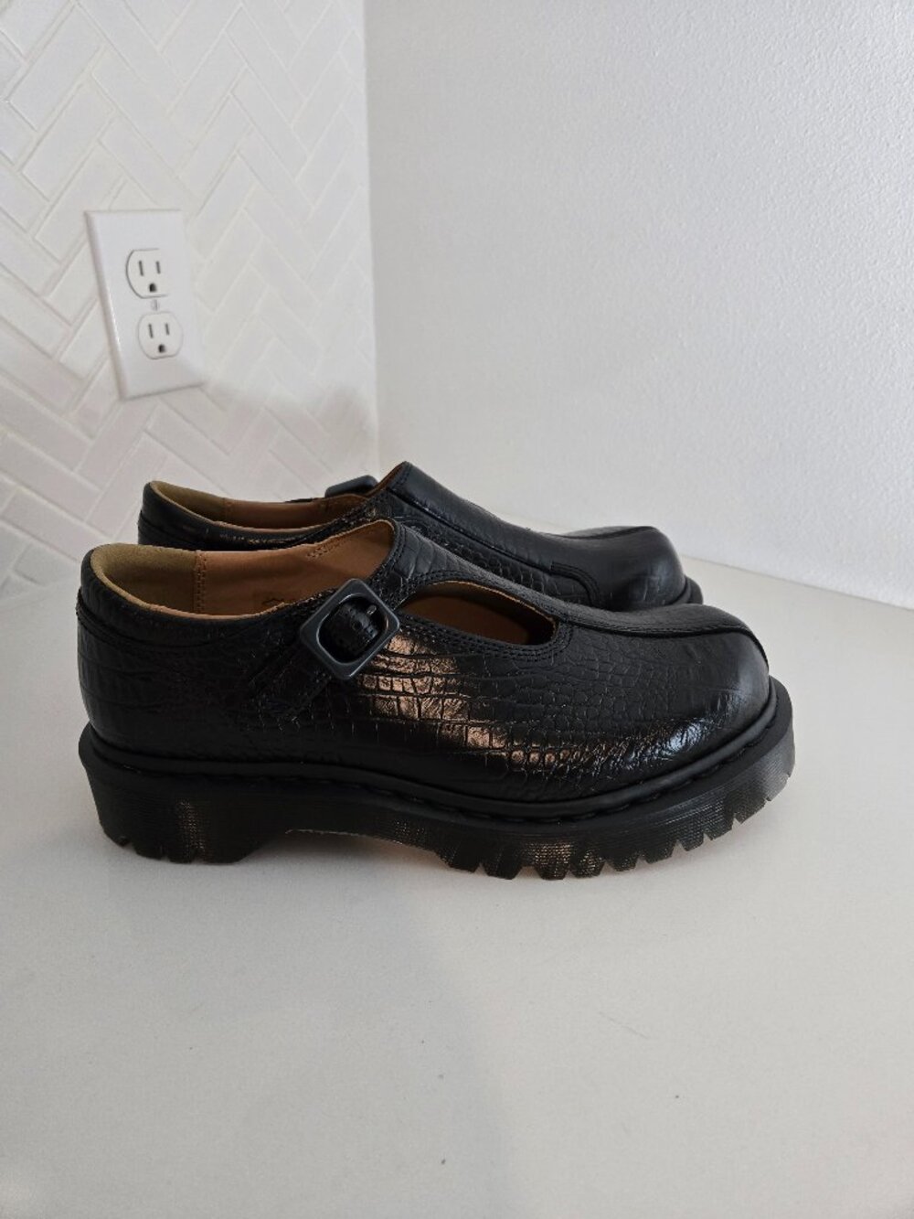 Dr Martens Rejena Mary Jane Black Croc Emboss UK7 US Womens 9